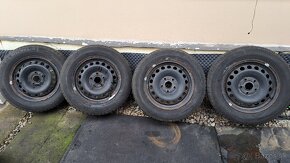 Predám zimné kolesa Michelin 195/65R15 - 3