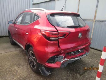 MG ZS 1.0 TGI Exclusive A/T - 3