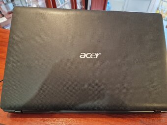 Acer aspire-5253 - 3