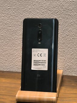 Predám doma nevyužitý Xiaomi Mi 9T 6GB/64GB Global modrý - 3