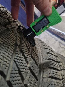 Zimne 215/60 r16 - 3