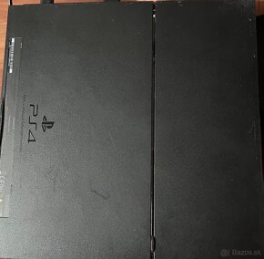 Playstation 4 - 3