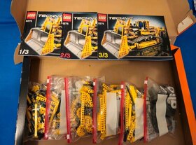 Lego technic 8275 buldozer - 3