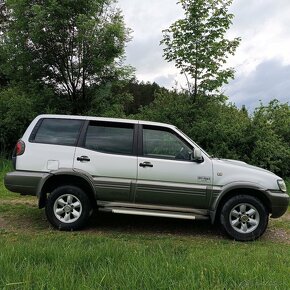 Terrano II 2,7TDI - 3