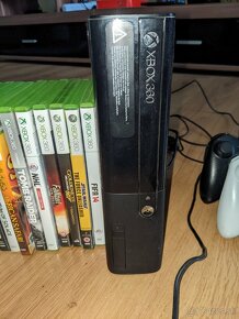 Xbox 360+ Kinect+hry - 3