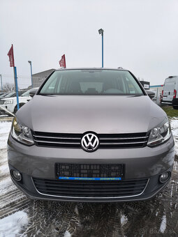 Volkswagen Touran 2.0 TDI Highline - 3