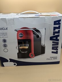 kapsulový kávovar Lavazza Jolie - 3