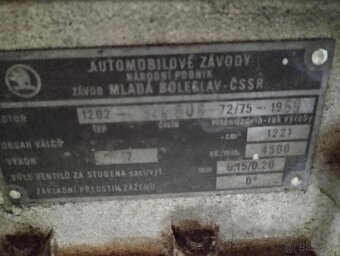 predám uloženku motor 1202. s čerpadlom na vodu - 3