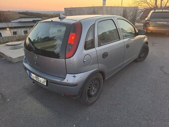 Opel corsa 1.0 - 3