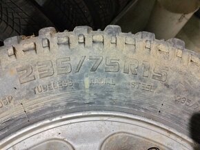 Gumy + elektrony 235/75 r 15 - 3