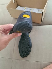 Vibram fivefingers - 3