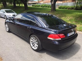 BMW E66 750Li na dily - 3