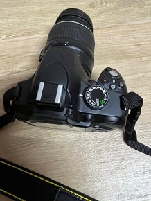 Nikon D3200 - 3