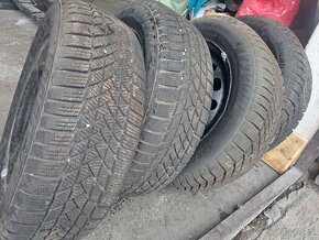 Predam zimne pneu 205/60R16H - 3