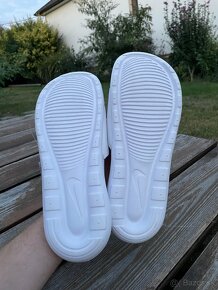 Nike Victori One Slides - 3