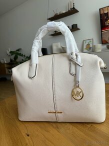 Michael Kors kabelka - 3