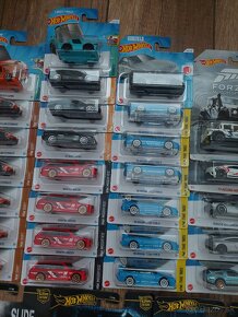 Hot wheels mainline, premium - 3