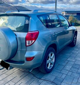 Toyota Rav 4 - 3