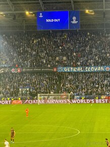 ŠK SLOVAN BRATISLAVA - DINAMO ZÁHREB , AC MILÁNO , STUTTGART - 3