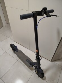 Elektrická kolobežka Xiaomi MI Scooter 3 - 3