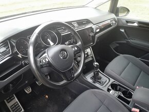 Volkswagen touran - 3