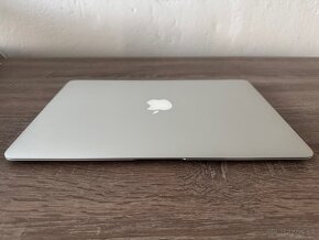 MacBook Air 8/128 GB - 3