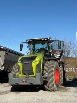 Predám Claas XERION 4000 VC - 3