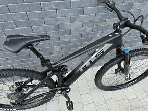 Celoodpružený carbon ebike Bulls Evo R - 3