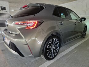 Toyota Corolla Hatchback 2020 Ťažné LED SK - 3