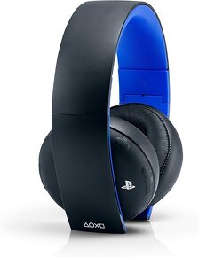 PlayStation 5 (disc edition) + Wireless PS Headset + Hra - 3