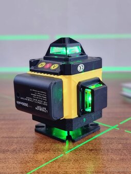 Predám nový 4D 16 líniový krížový laser HILDA +príslušenstvo - 3