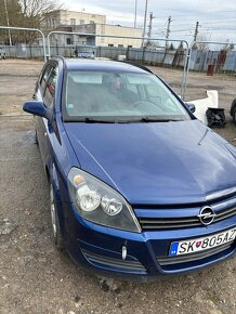 Rozpredam opel astra H 1.7cdti combi - 3