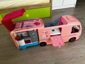 Barbie karavan - 3