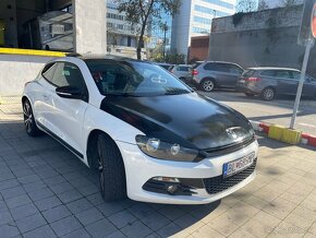 Volkswagen Scirocco 2.0TDI 2011 Edition - 3