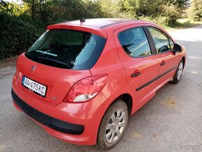 Peugeot 207 1.4 Benzín 52000km - 3