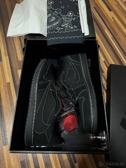 Air Jordan 1 low x Travis Scott Phantom - 3