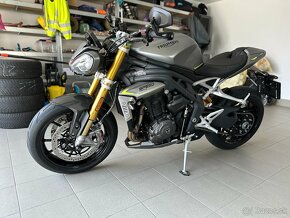 Triumph Speed Triple 1200 RS 2022 - 3