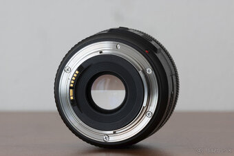 CANON EF 35mm f/2 IS USM - 3