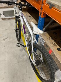 Horský bicykel Genesis razor Zero 26” - 3