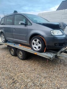 Rozpredam VW Touran 1.9Tdi 77kw 2005 BKC - 3