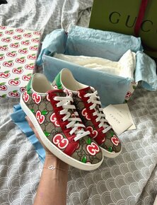 Gucci GG Supreme Apple - 3