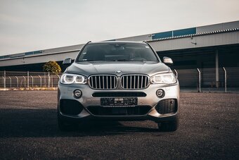 BMW X5 xDrive40d Servis BMW - 3