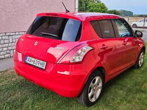 Suzuki Swift - 3