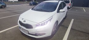 KIA cee´d SW 1,6CRDi VGT GOLD 128k M6 - 3