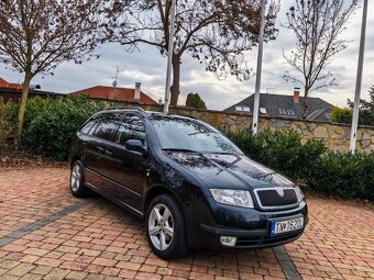 Škoda Fabia Elegance Combi 1.9TDI 74kw čierna metalíza - 3