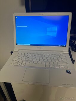 Notebook Samsung 905S 4core , 4GB Ram, SSD, Win10 tiny10 - 3