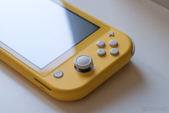 Nintendo Switch Lite - KOMPLET / ZÁRUKA - 3