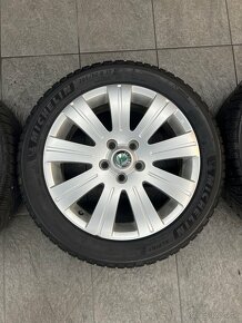 Predam original Skoda superb Flash zimnu sadu 205/55 R17 - 3