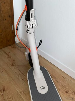 Xiaomi MI Electric Scooter 3 - 3