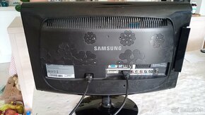 LCD monitor/TV Samsung 2033HD - 3